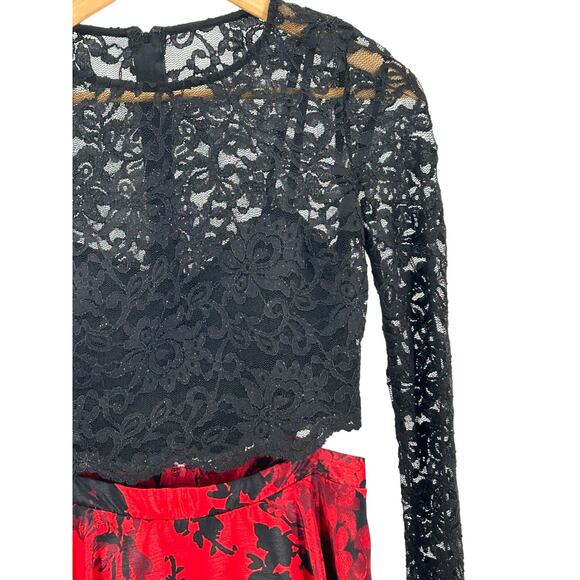 City Triangles Prom Cocktail two Piece Party Black Red Lace Juniors Size 5 - Picture 3 of 12